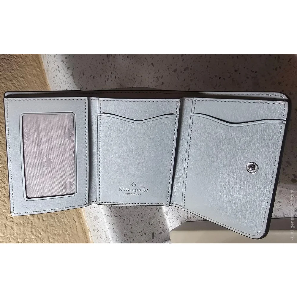 Kate Spade New York Pebbled Leather Trifold Wallet Zip Coin Pouch – Light Grey